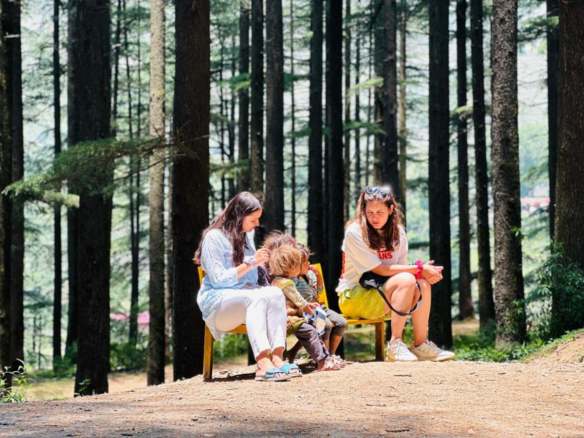 מוסורי Deodar Village Homestay Devalsari מראה חיצוני תמונה