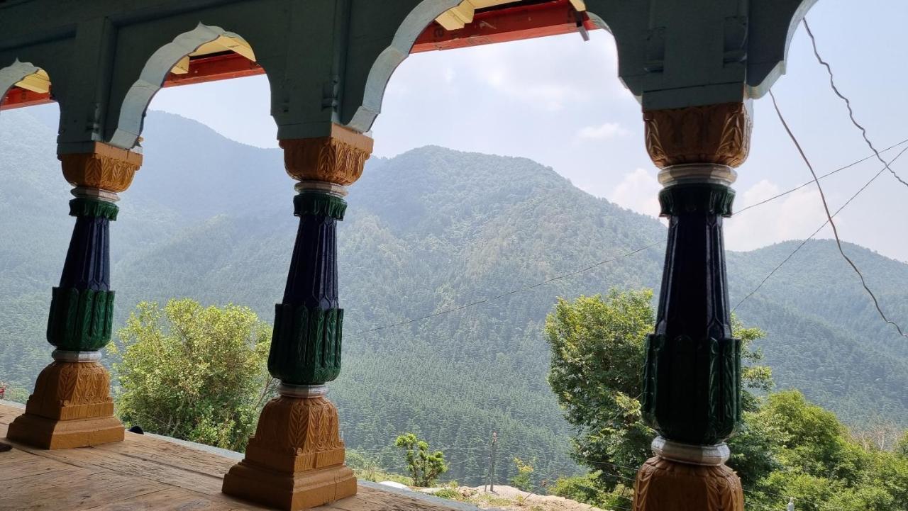 מוסורי Deodar Village Homestay Devalsari מראה חיצוני תמונה