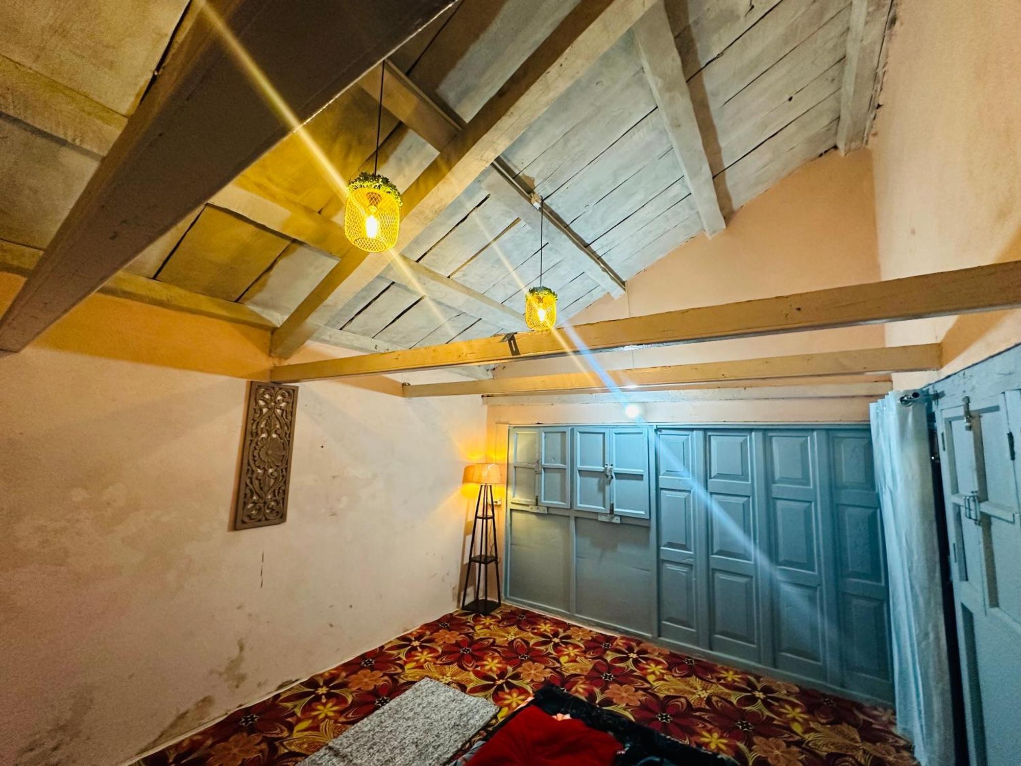 מוסורי Deodar Village Homestay Devalsari מראה חיצוני תמונה