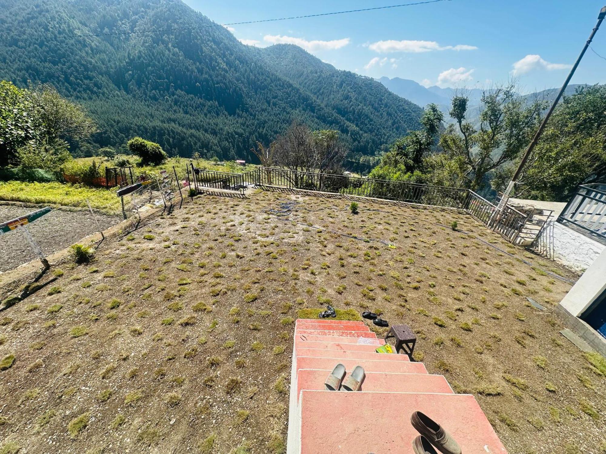 מוסורי Deodar Village Homestay Devalsari מראה חיצוני תמונה