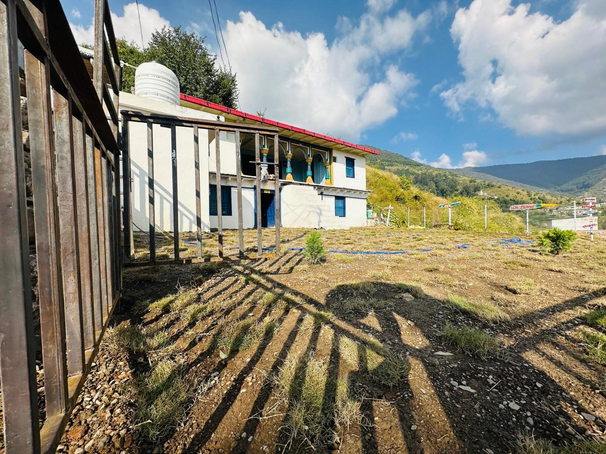 מוסורי Deodar Village Homestay Devalsari מראה חיצוני תמונה